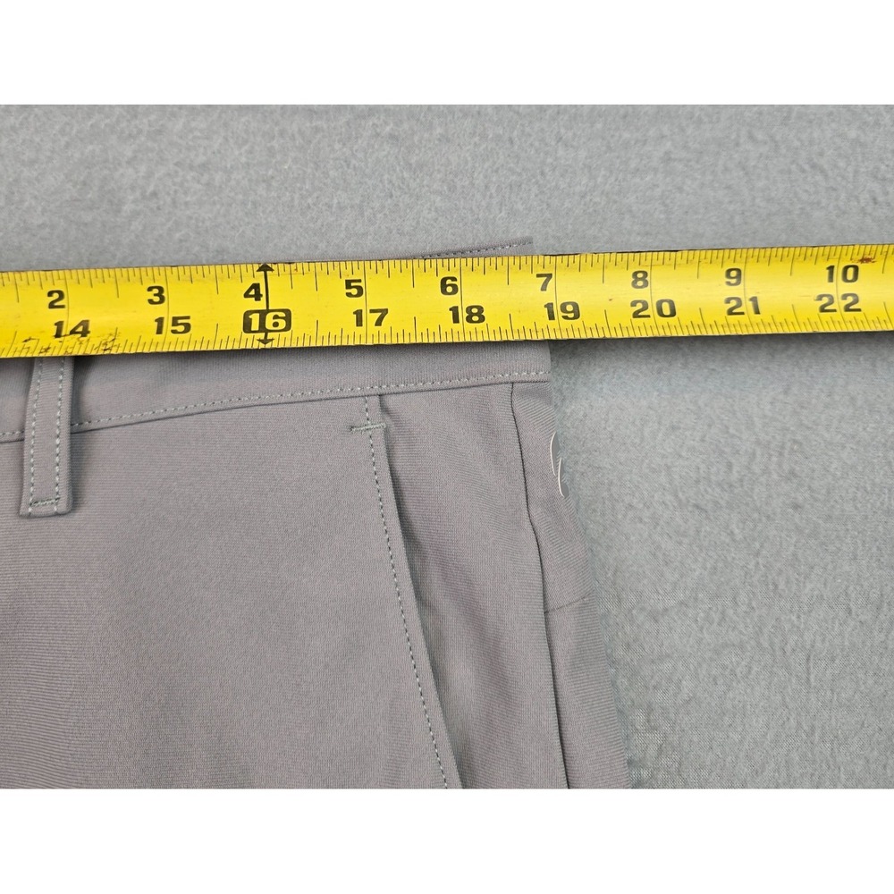 Fabletics The One Short Mens 36 Gray Golf Shorts Stretch Hybrid Athletic Comfy - Picture 6 of 8